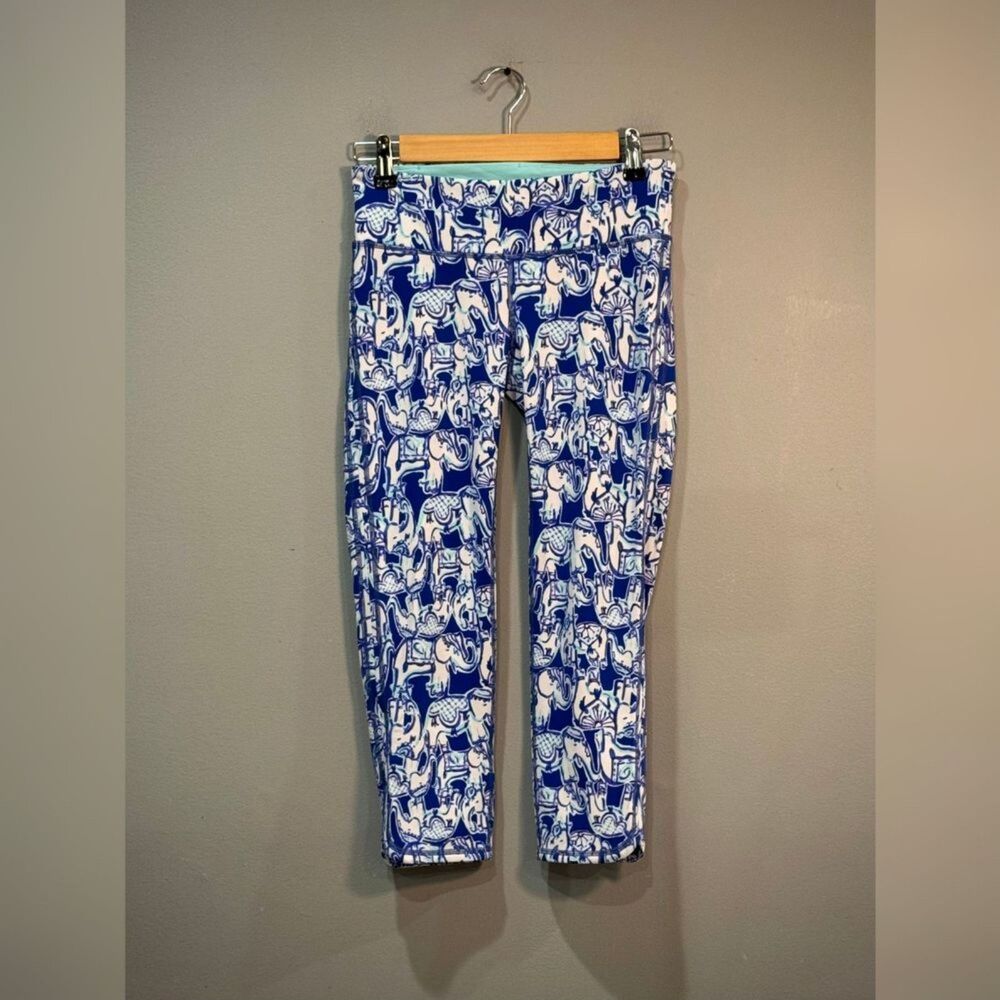 Blue Lilly Pulitzer Luxletic Elephant Print Cropped Leggings Size S EUC